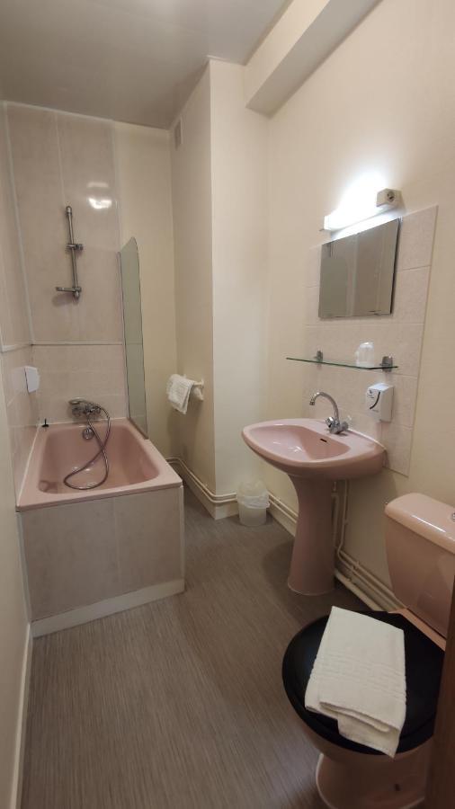 Hotel Angleterre Cherbourg-en-Cotentin Εξωτερικό φωτογραφία